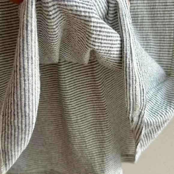 Lucky Brand Striped Flowy Peasant Blouse, Black and White Top, Size Medium - Picture 14 of 16